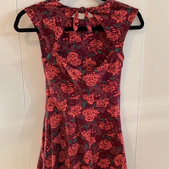 Aritzia Floral Palmetto Dress - Picture 5 of 5